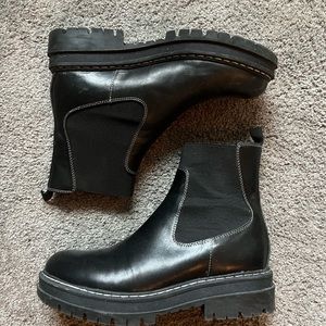 Marc Fisher Padmja Chelsea Boot - Black - Size 8.5